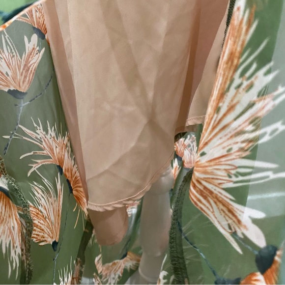 Dress Forum Los Angeles Ruffle Asymmetrical Maxi Dress Green Floral Dandelion M - Picture 5 of 8